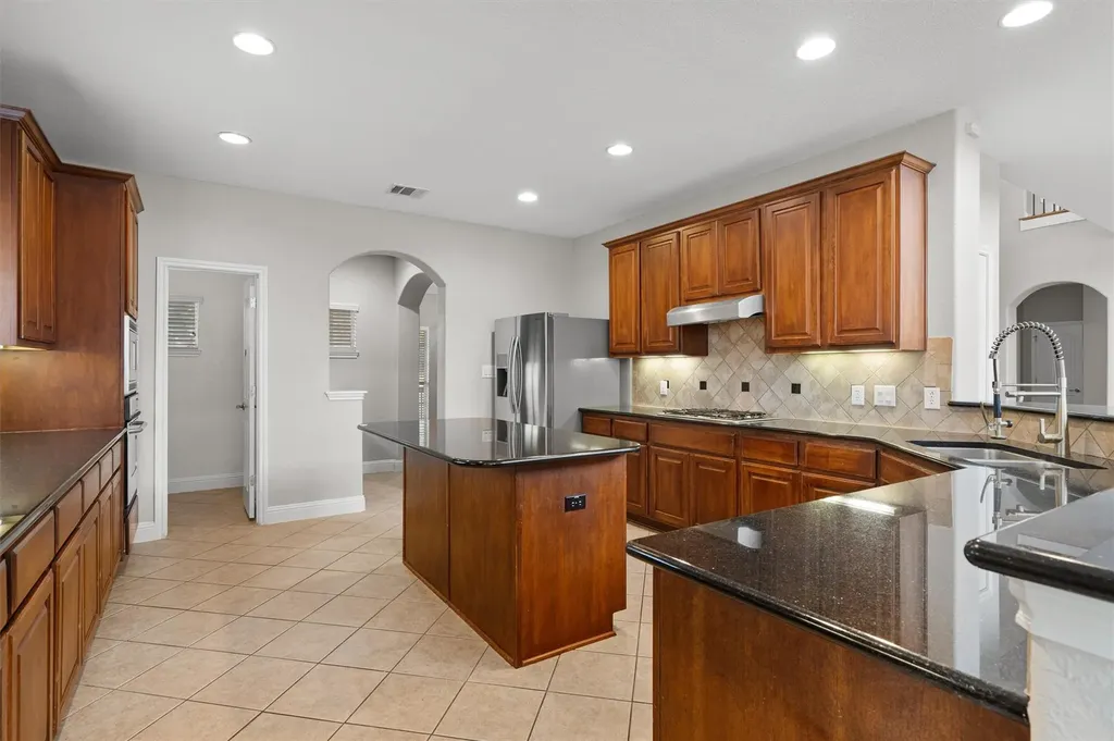 1501 Lake Forest Cove Round Rock TX 78665