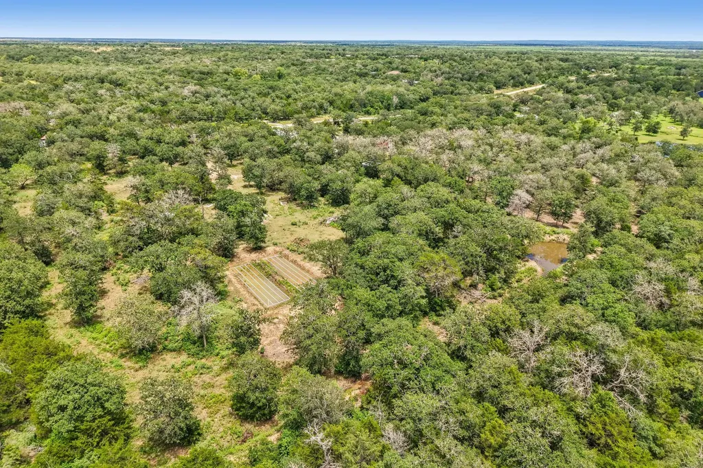 499 Bridgestone Court Lockhart TX 78644