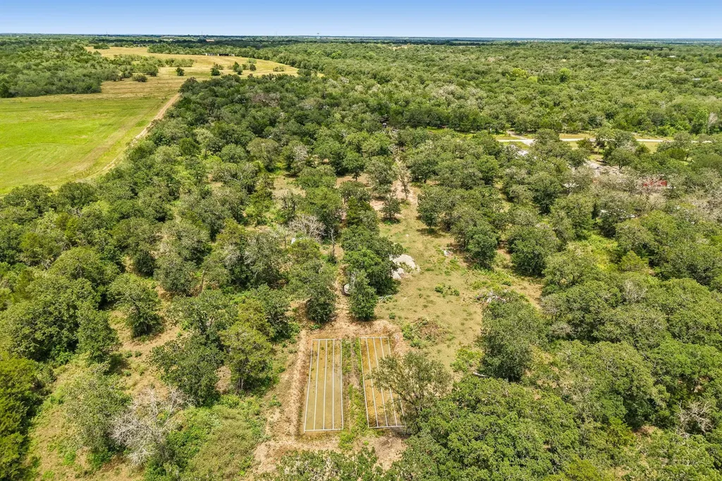 499 Bridgestone Court Lockhart TX 78644