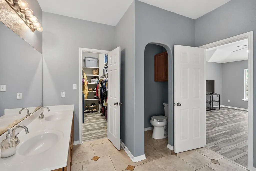 4133 Rockwood Drive Lago Vista TX 78645
