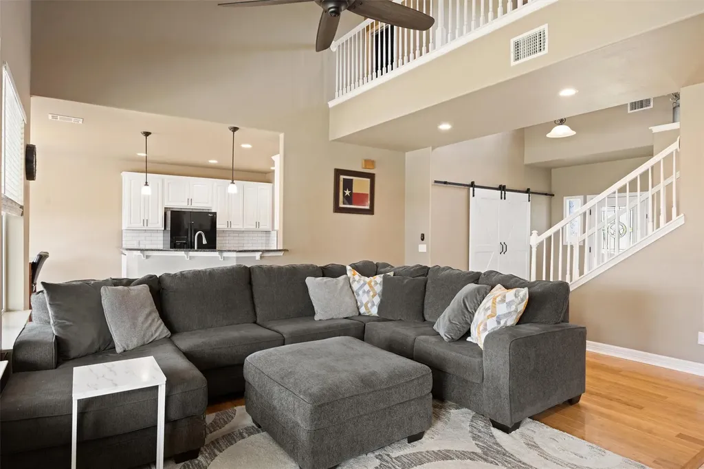 208 Dawn Drive Liberty Hill TX 78642