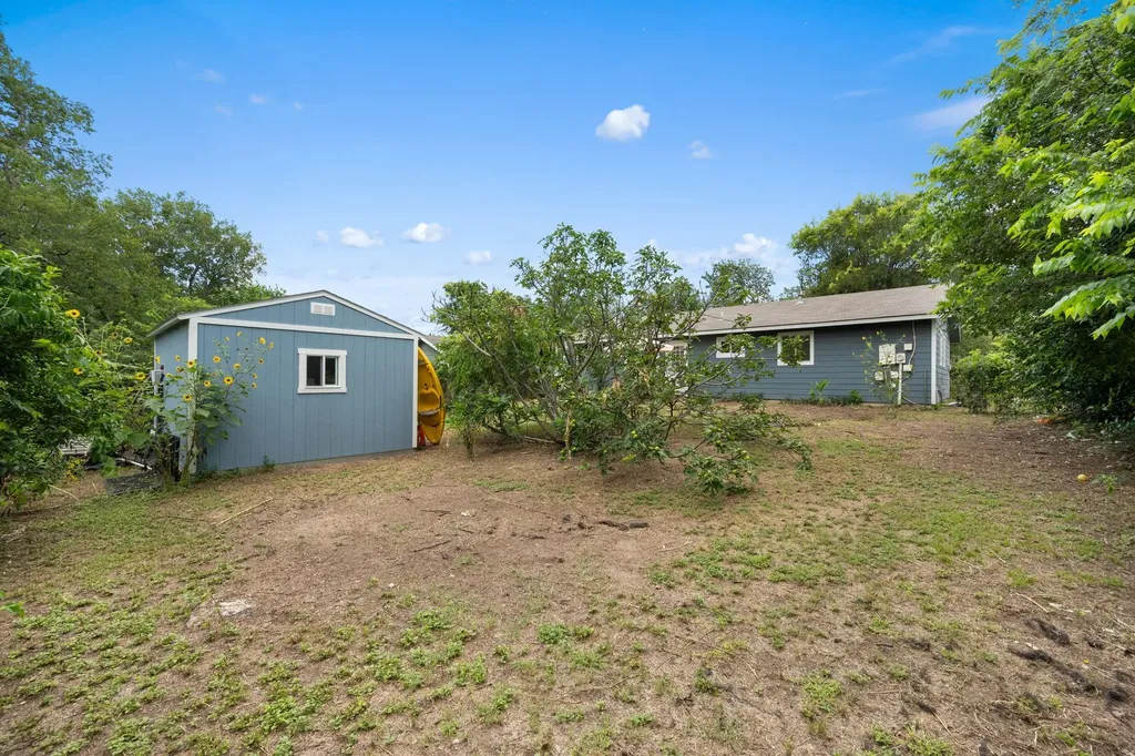 5800 Breezewood Drive Austin TX 78745