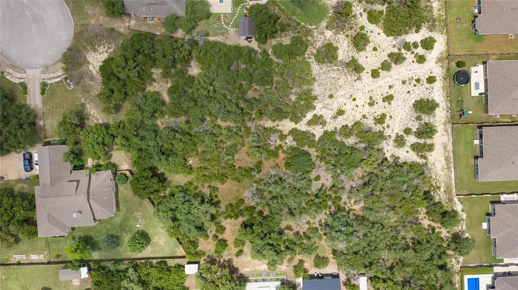 179 Shawnee Trail Dripping Springs TX 78620