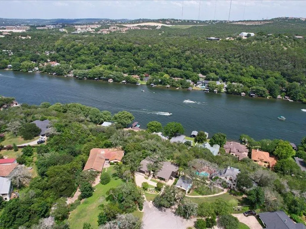 3004 Patio Circle Austin TX 78730