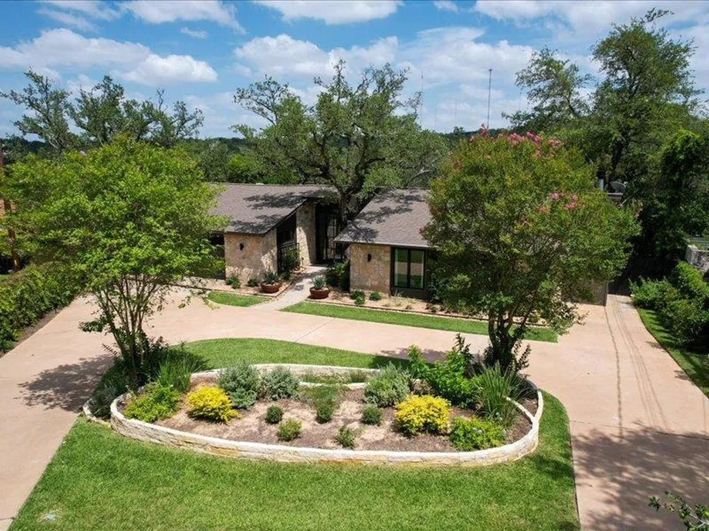 3004 Patio Circle Austin TX 78730