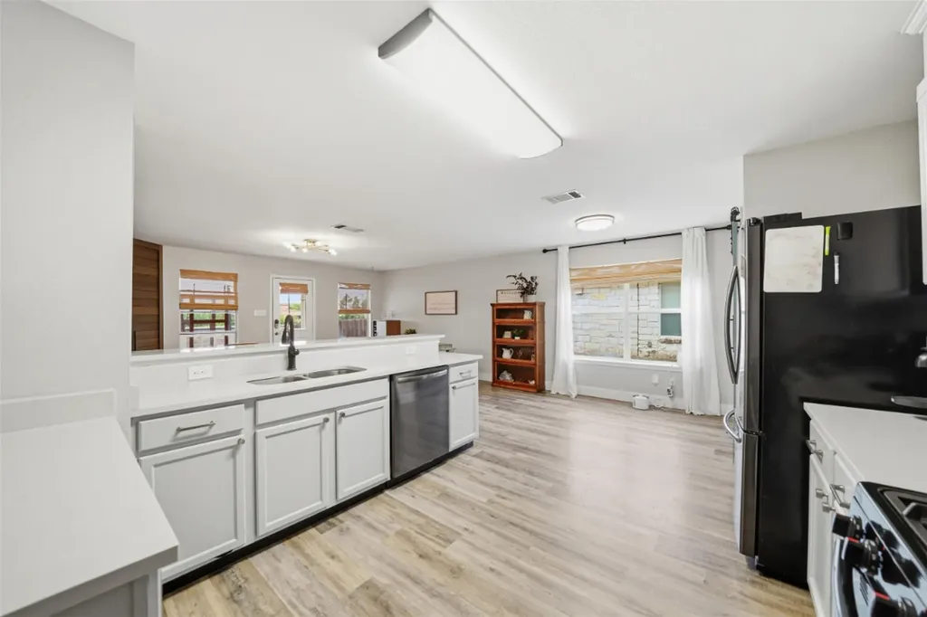 119 Salado Drive Kyle TX 78640