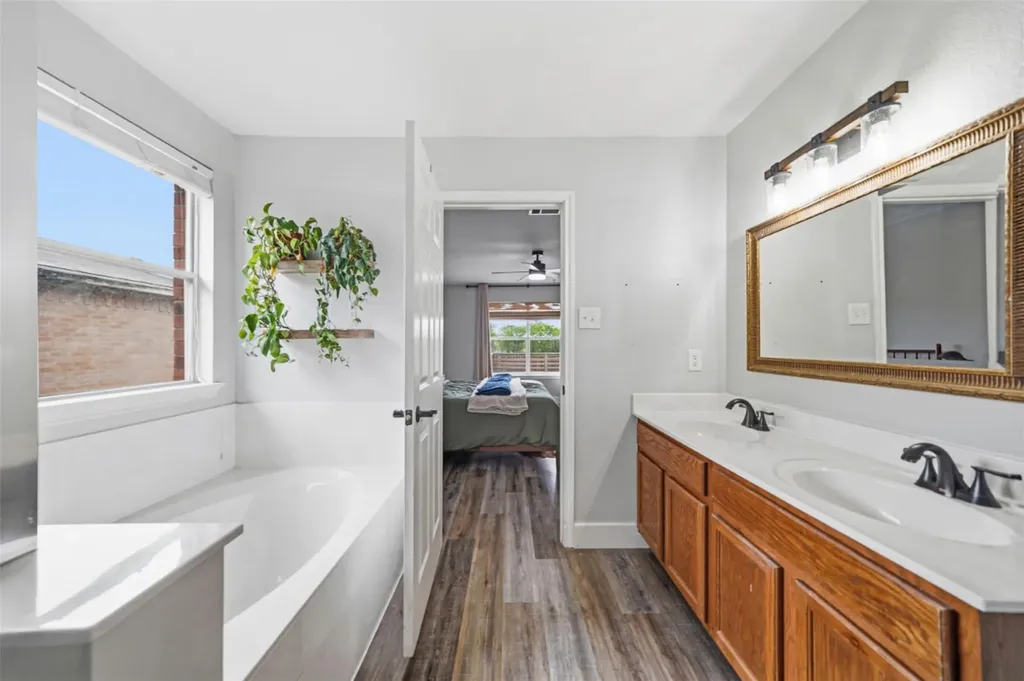 119 Salado Drive Kyle TX 78640
