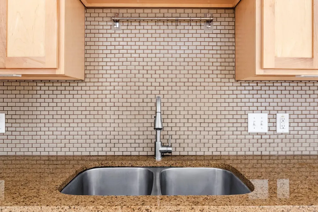 2931 E 12th Street Austin TX 78702