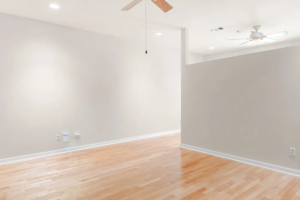 2931 E 12th Street Austin TX 78702
