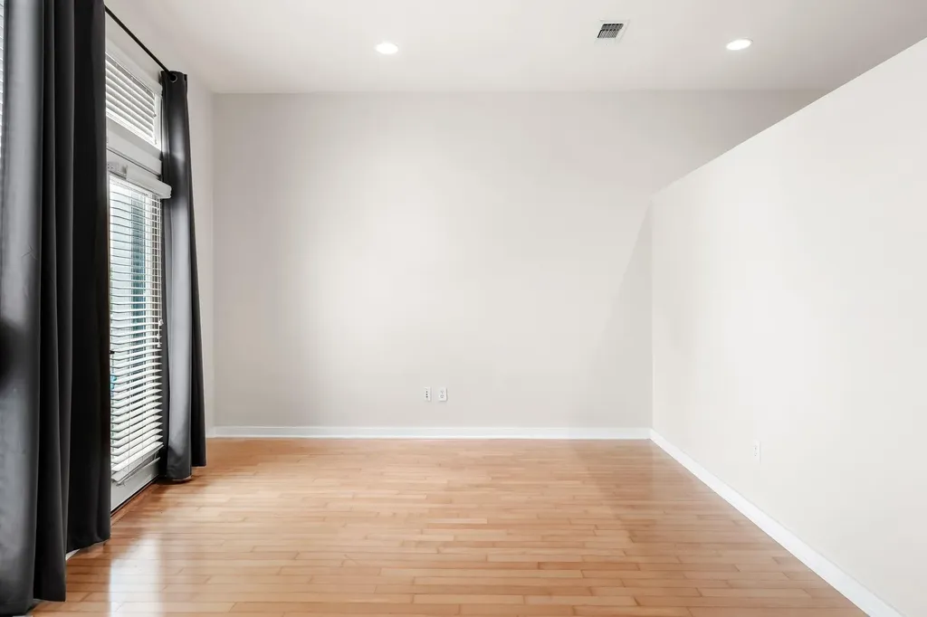 2931 E 12th Street Austin TX 78702