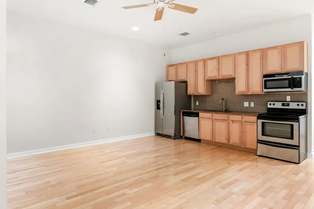 2931 E 12th Street Austin TX 78702