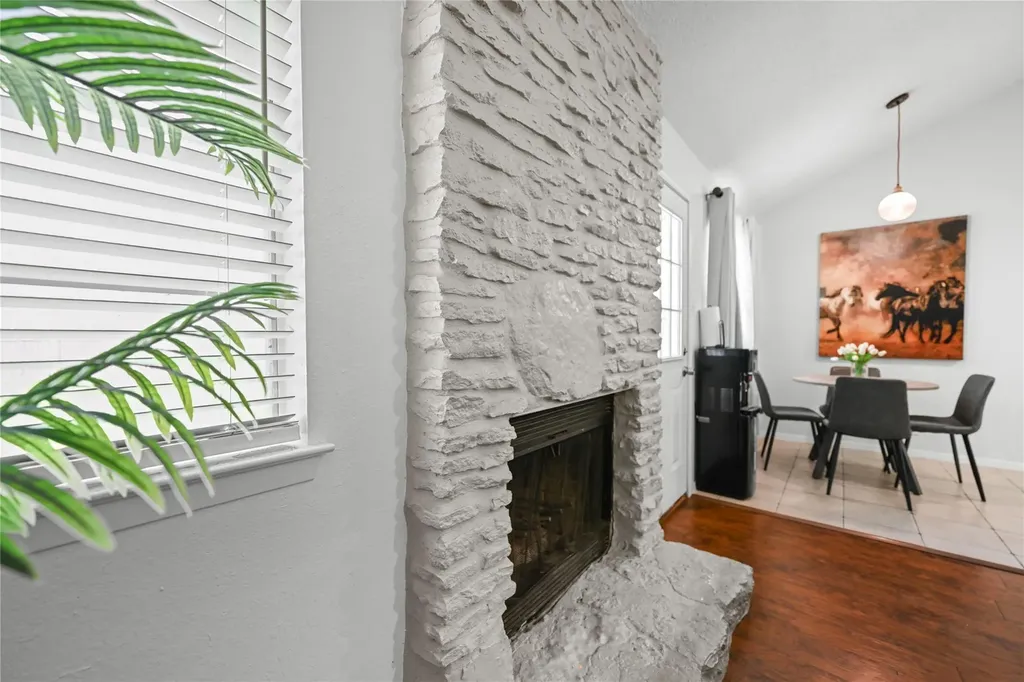 8710 Clearbrook Trail Austin TX 78729