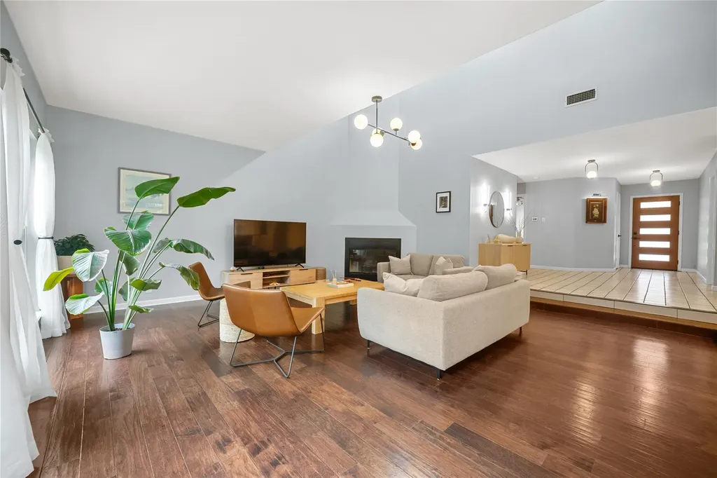 10511 Tweedsmuir Drive Austin TX 78750