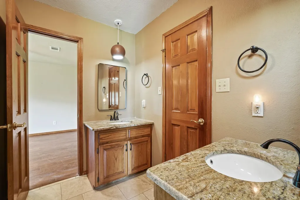 176 Logan Ranch Road Georgetown TX 78628
