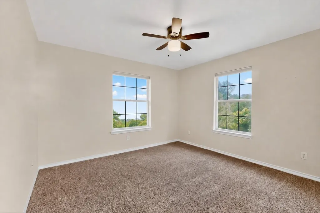 311 Oak Forest Cove Buda TX 78610