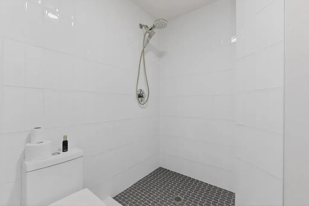 311 Oak Forest Cove Buda TX 78610