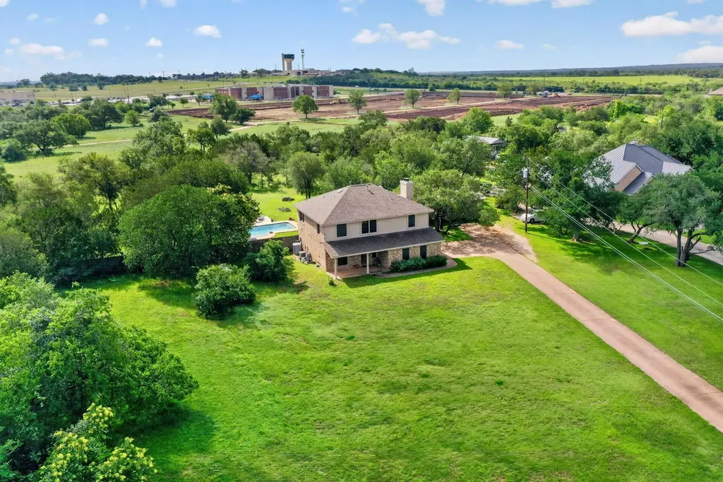 311 Oak Forest Cove Buda TX 78610