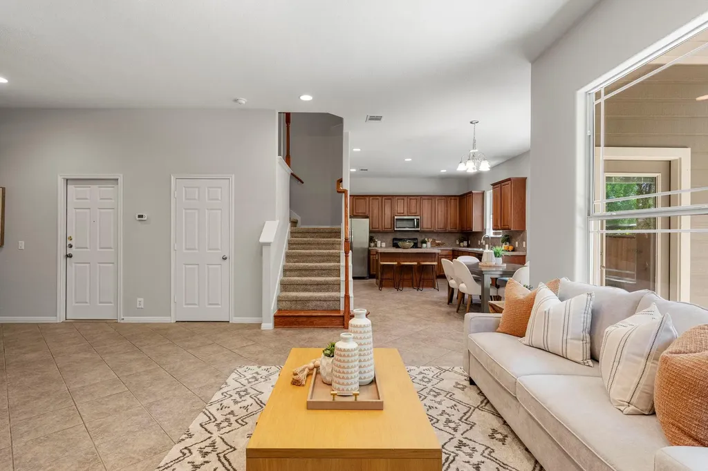 5005 Eilers Avenue Austin TX 78751
