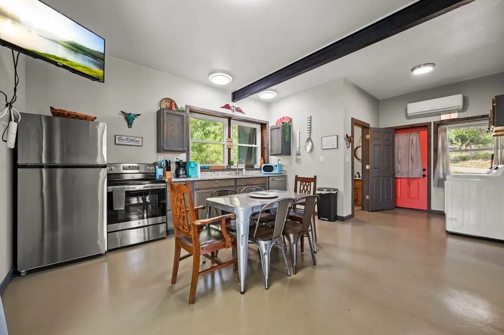 28531 Paradise Manor Drive Marble Falls TX 78654
