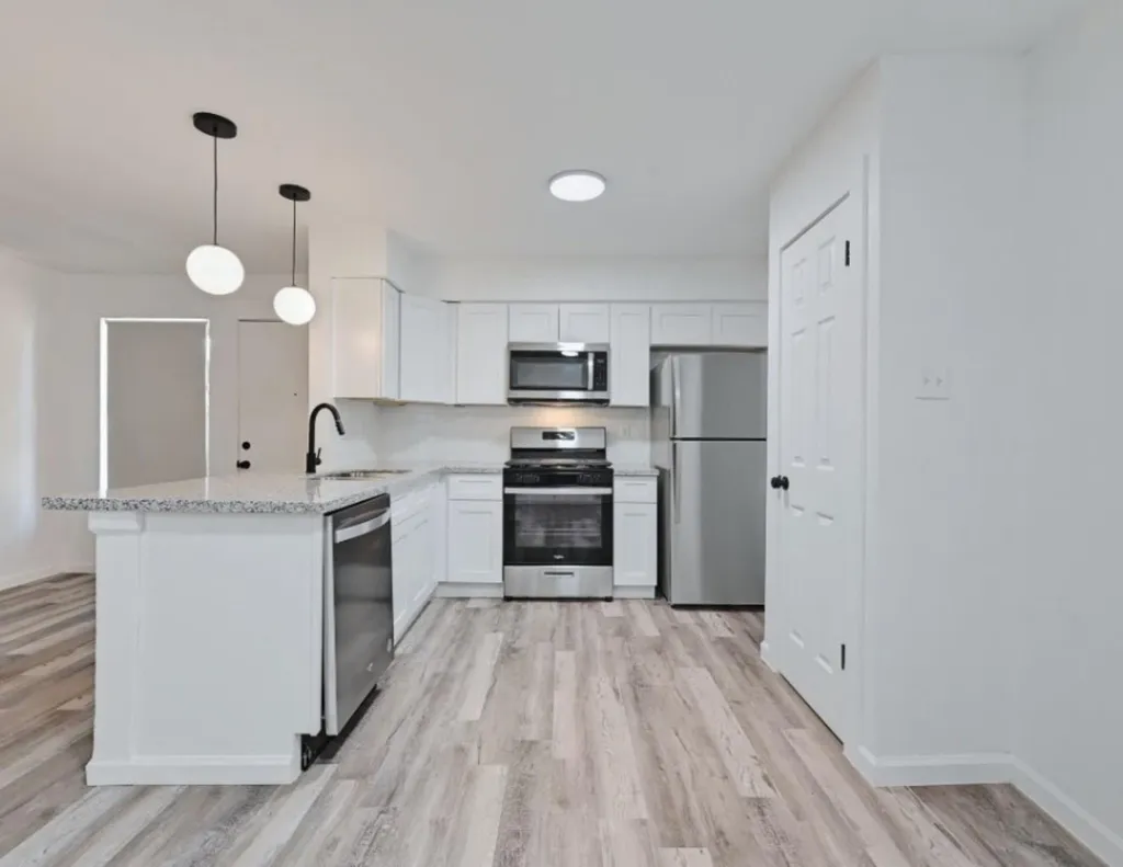 2303 Cedrick Cove Austin TX 78748