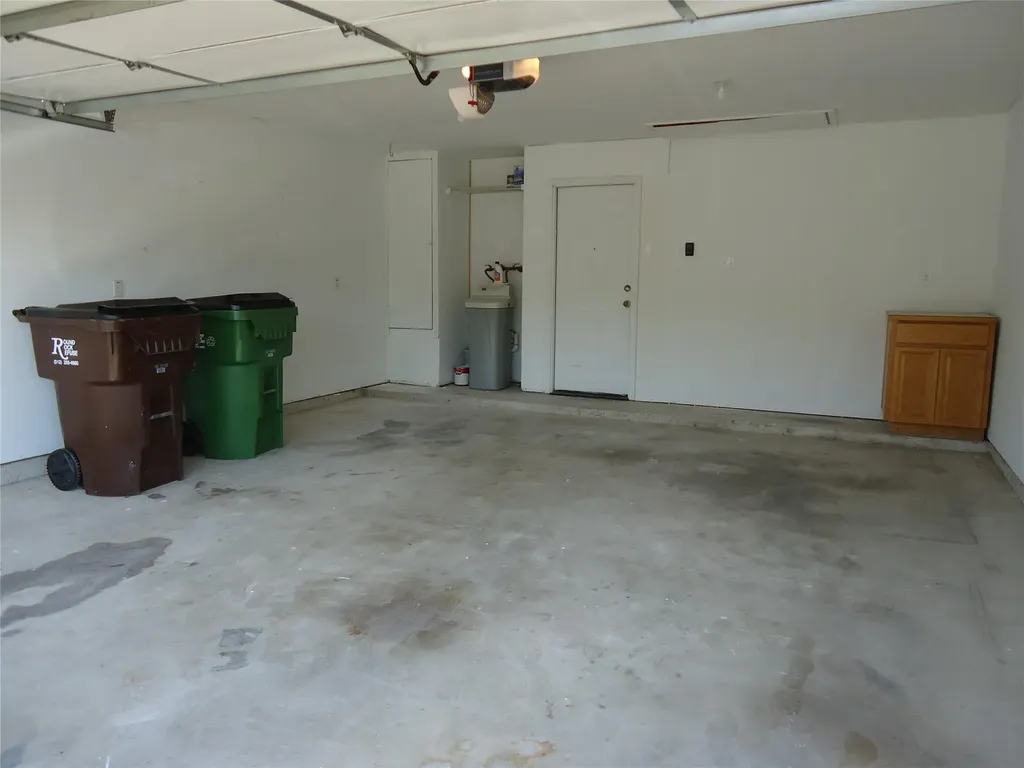 1404 Peachtree Valley Drive Round Rock TX 78681