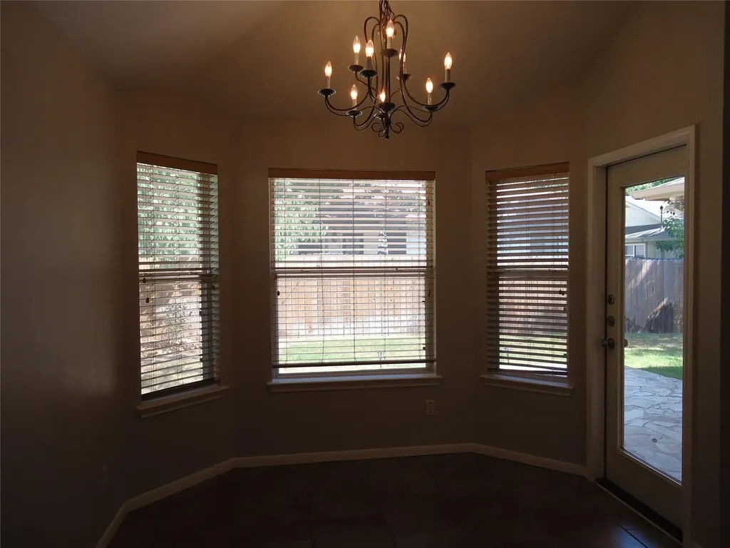1404 Peachtree Valley Drive Round Rock TX 78681