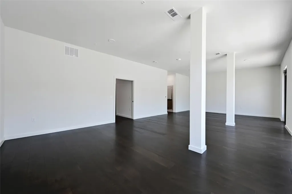 2209 S 1st Street Austin TX 78704