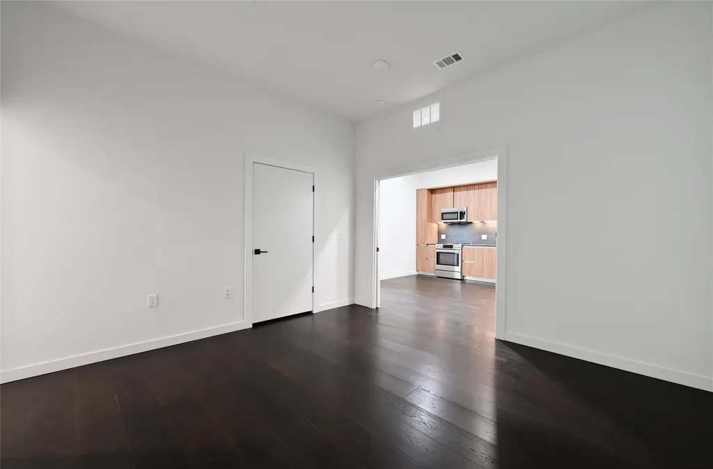 2209 S 1st Street Austin TX 78704