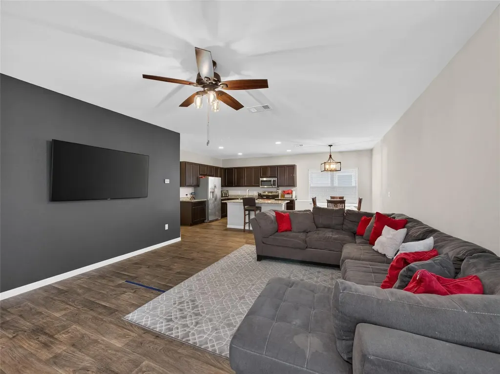 624 Independence Avenue Liberty Hill TX 78642