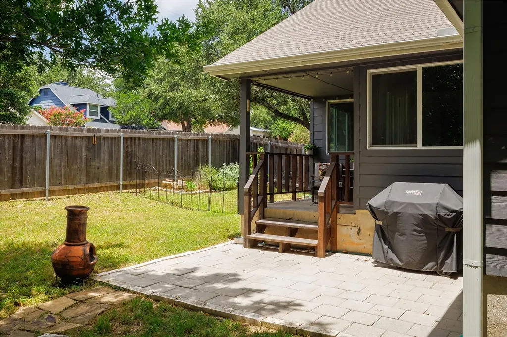 12701 Magnolia Mound Trail Austin TX 78727
