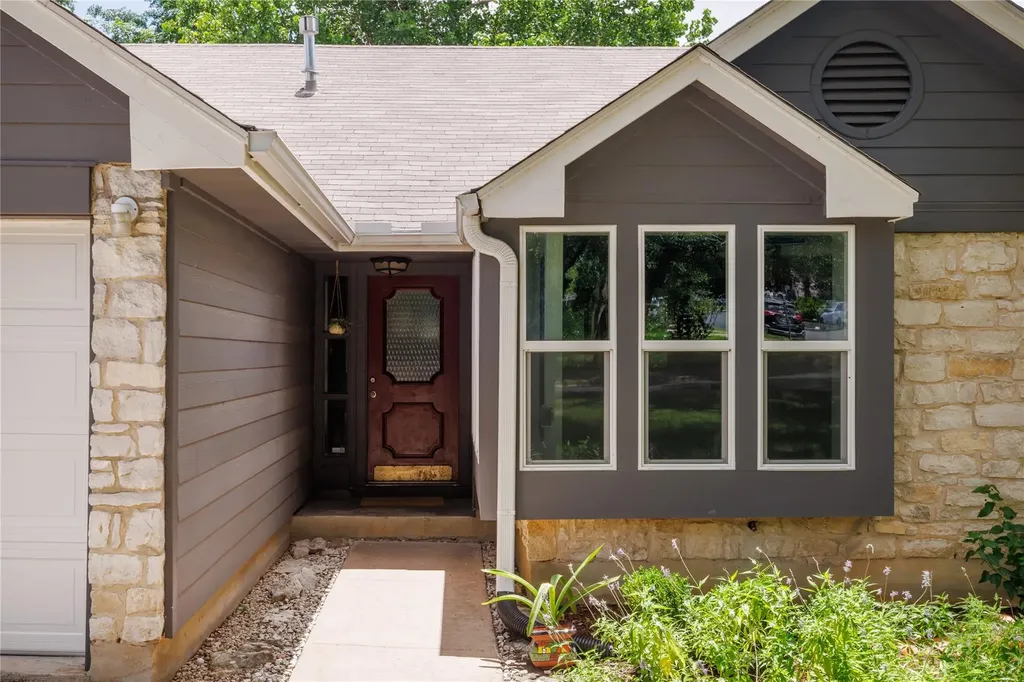 12701 Magnolia Mound Trail Austin TX 78727