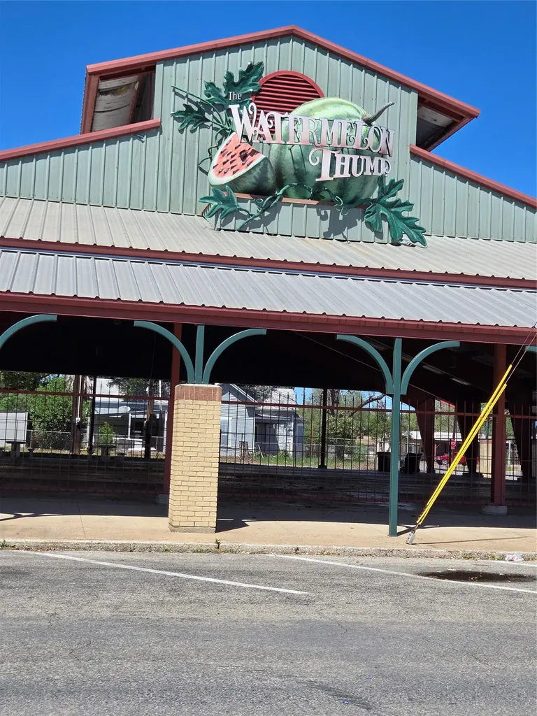 174 Falcon Drive Luling TX 78648