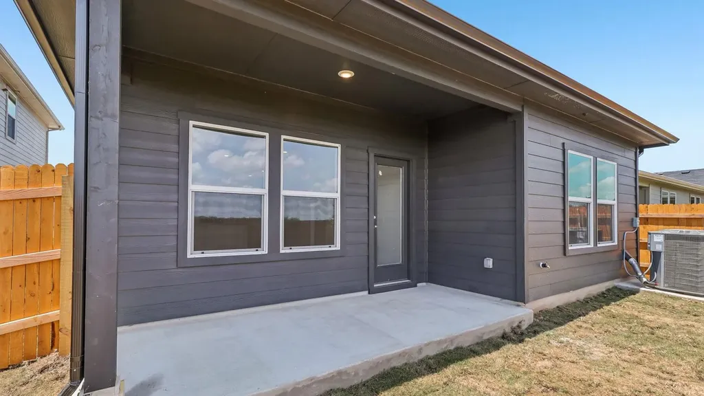 267 Mountain Pea Road Kyle TX 78640