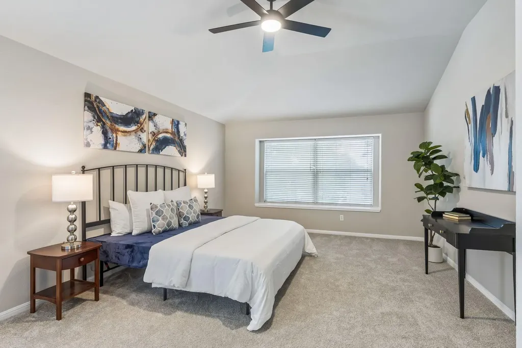 391 Middle Creek Buda TX 78610