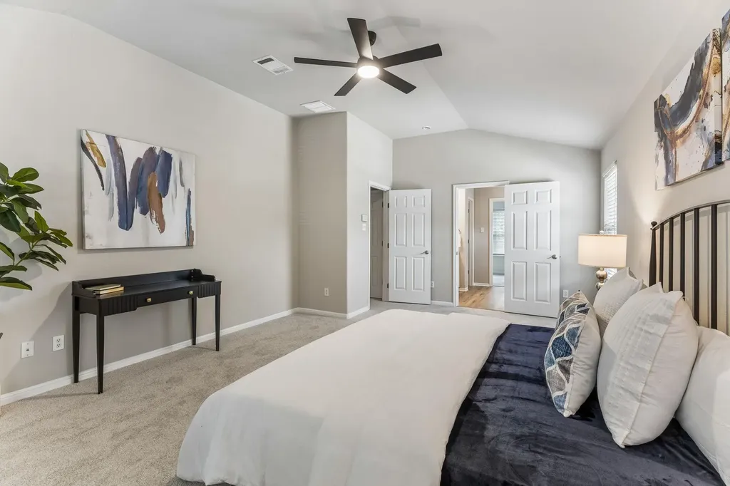 391 Middle Creek Buda TX 78610
