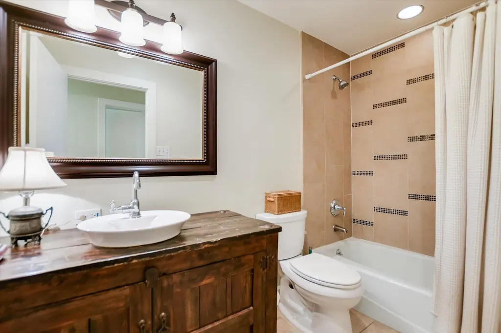 4806 Canyonbend Circle Austin TX 78735