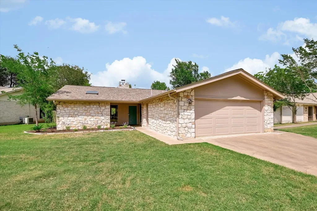 4806 Canyonbend Circle Austin TX 78735