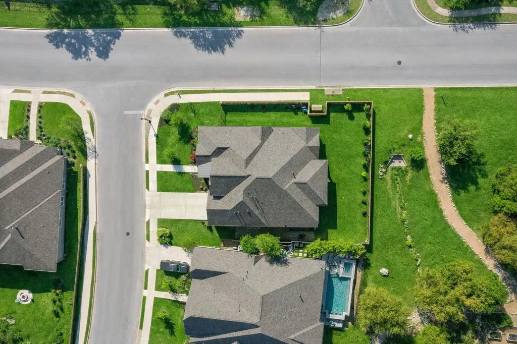 101 Pienza Drive Georgetown TX 78628