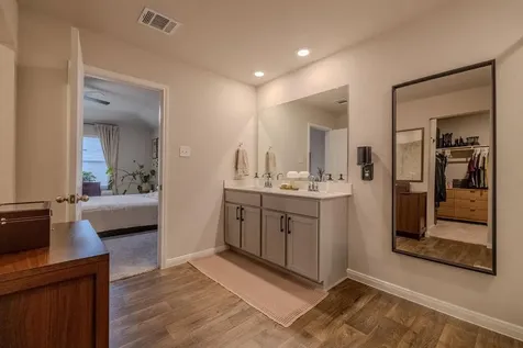 393 Apache Plum Drive Kyle TX 78640