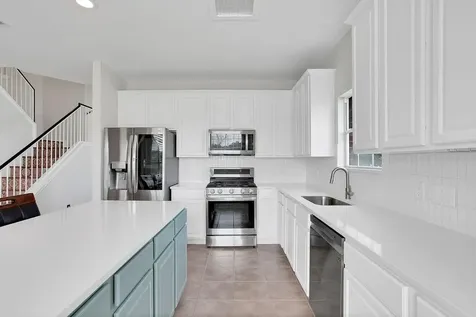 10720 Finsbury Drive Austin TX 78748