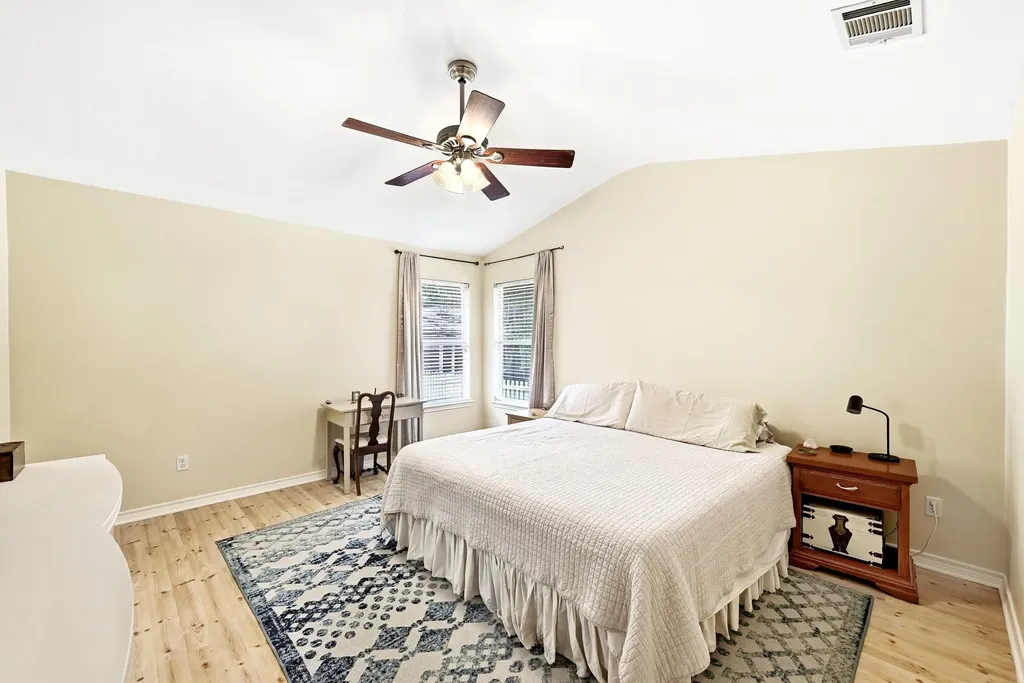 141 Morrell Kyle TX 78640