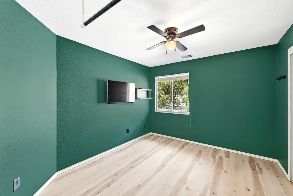 141 Morrell Kyle TX 78640