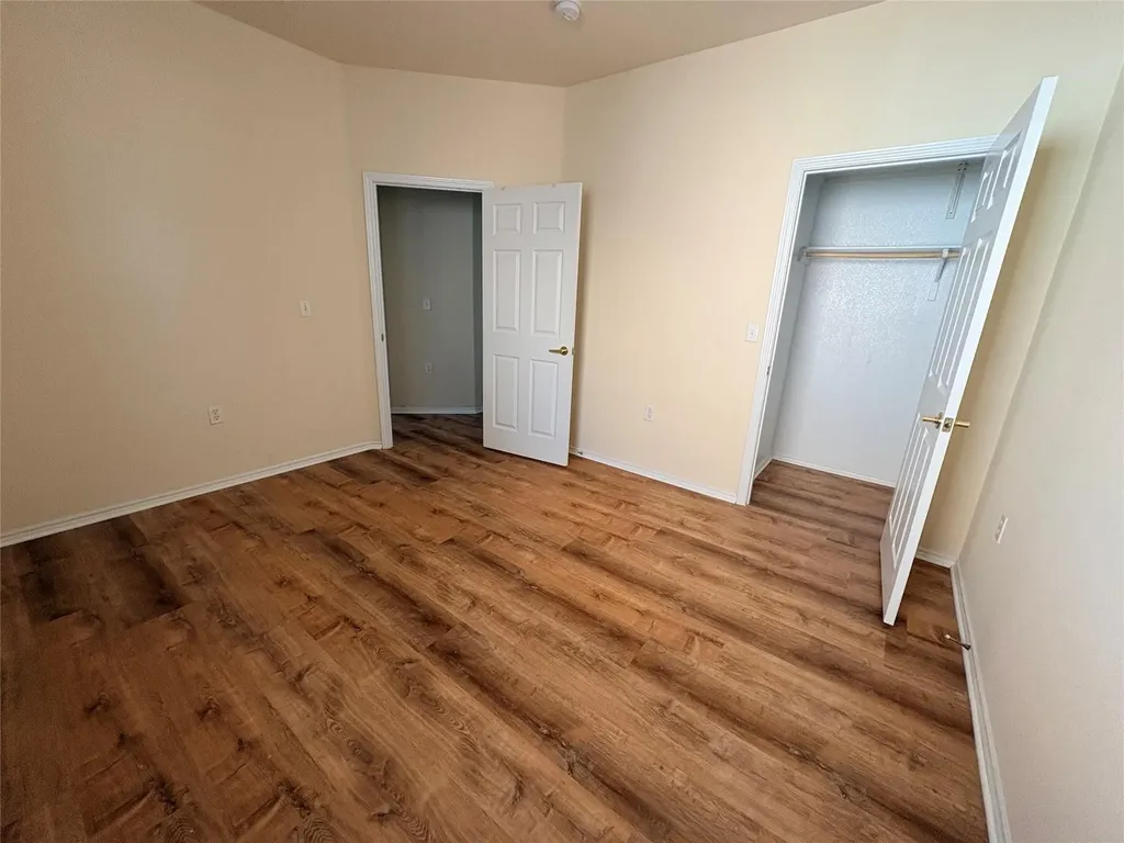 318 Crockett Loop Georgetown TX 78633