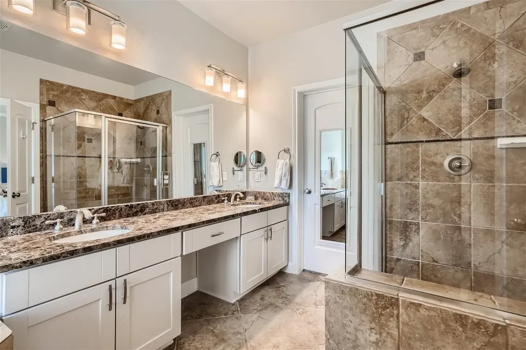 216 Sunrise Ridge Cove Austin TX 78738