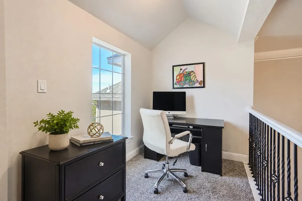 216 Sunrise Ridge Cove Austin TX 78738