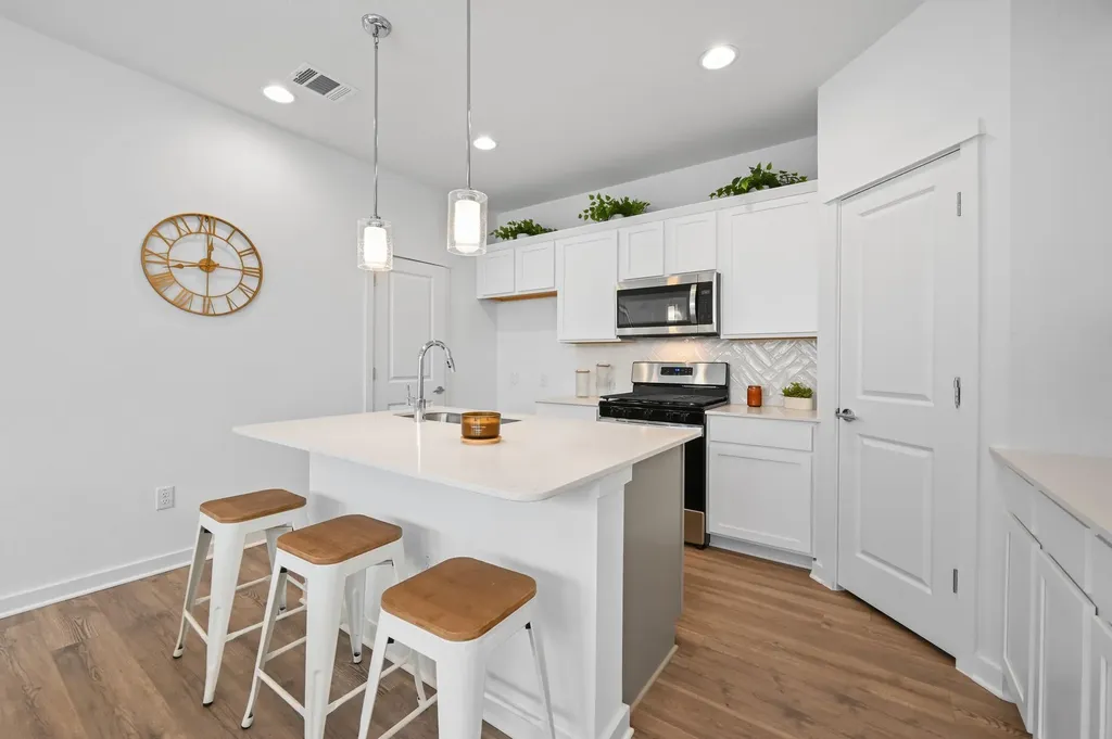513 Burlington Drive Buda TX 78610