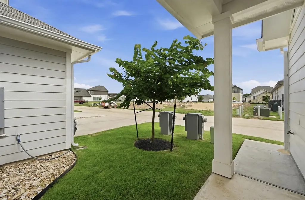 513 Burlington Drive Buda TX 78610
