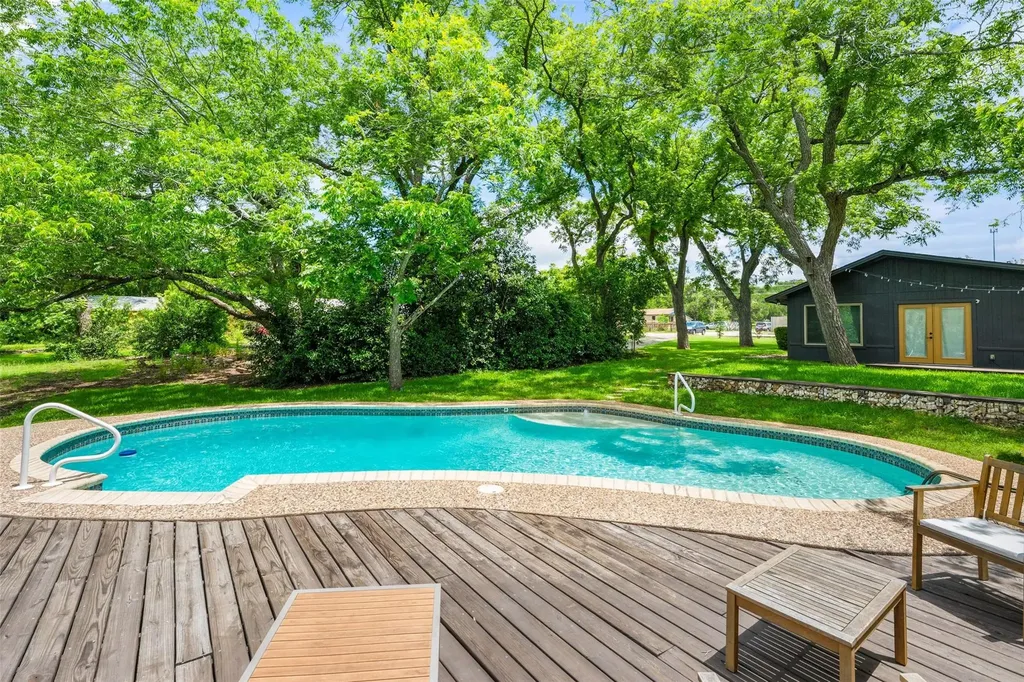 7511 Old Bee Caves Road Austin TX 78735
