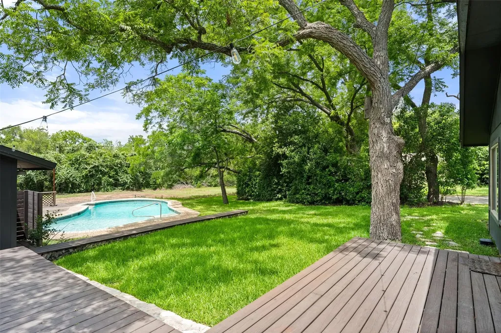 7511 Old Bee Caves Road Austin TX 78735