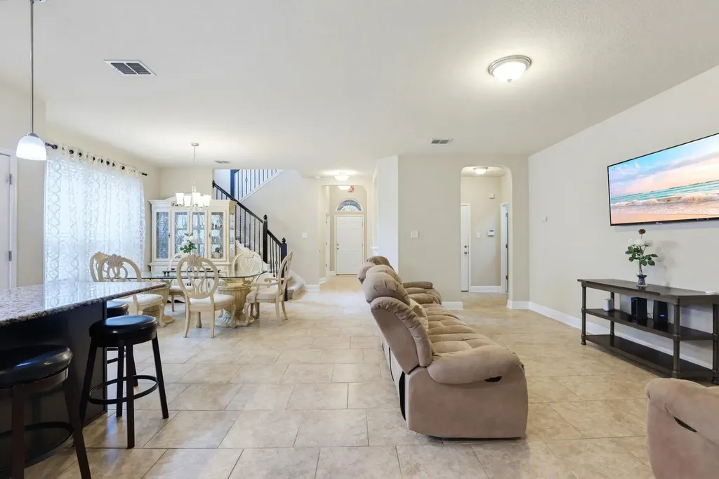 5744 Mckinney Falls San Antonio TX 78253